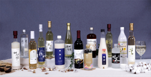 2021%EB%85%84%20%EB%8C%80%ED%95%9C%EB%AF%BC%EA%B5%AD%20%EC%9A%B0%EB%A6%AC%EC%88%A0%20%ED%92%88%ED%8F%89%ED%9A%8C%20%EC%88%98%EC%83%81%EC%9E%91.%20(%EC%9E%90%EB%A3%8C%EC%A0%9C%EA%B3%B5%3D%EB%86%8D%EB%A6%BC%EC%B6%95%EC%82%B0%EC%8B%9D%ED%92%88%EB%B6%80).jpg 2021년 대한민국 우리술 품평회 수상작